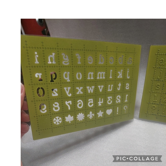 Cuttlebug embossing folder (689) - Picture 4 of 4